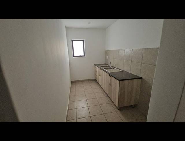 INDUSTRIAL PROPERTY TO RENT IN OLIFANTSFONTEIN